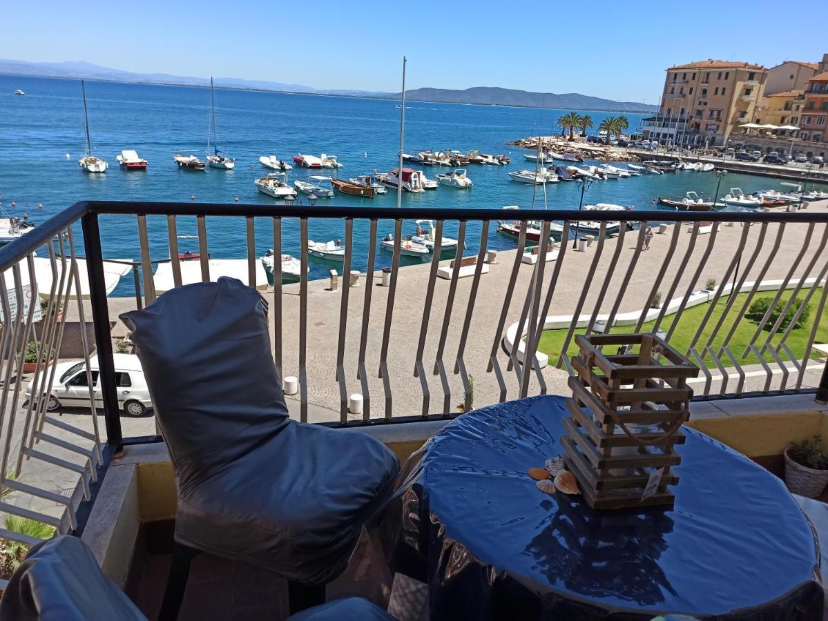 Ampio Monolocale Con Balcone Fronte Mare Villa Porto Santo Stefano  Kültér fotó