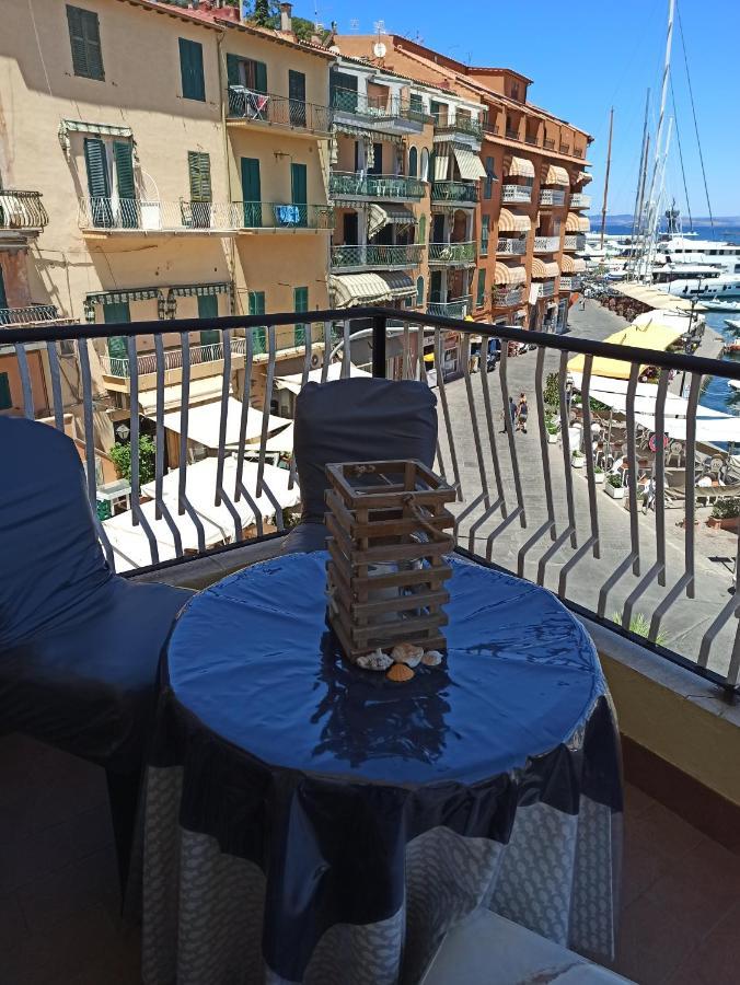 Ampio Monolocale Con Balcone Fronte Mare Villa Porto Santo Stefano  Kültér fotó