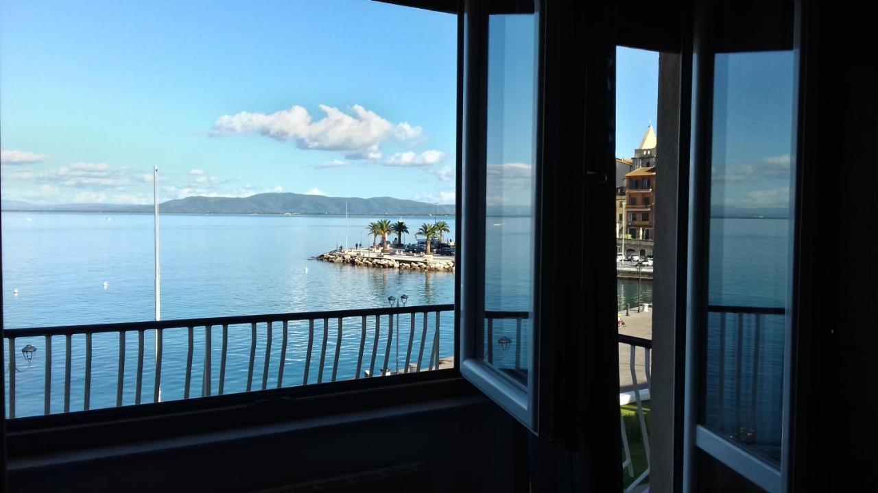 Ampio Monolocale Con Balcone Fronte Mare Villa Porto Santo Stefano  Kültér fotó